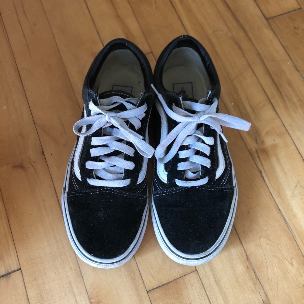 Black Vans - Picture 4 of 6